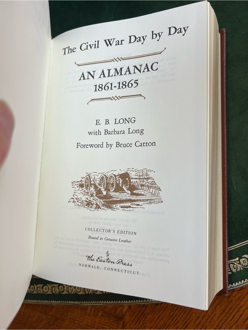 NWOT Hardcover Leather Book The Civil War Day by Day: An Almanac 1861-1865 - Picture 6 of 6